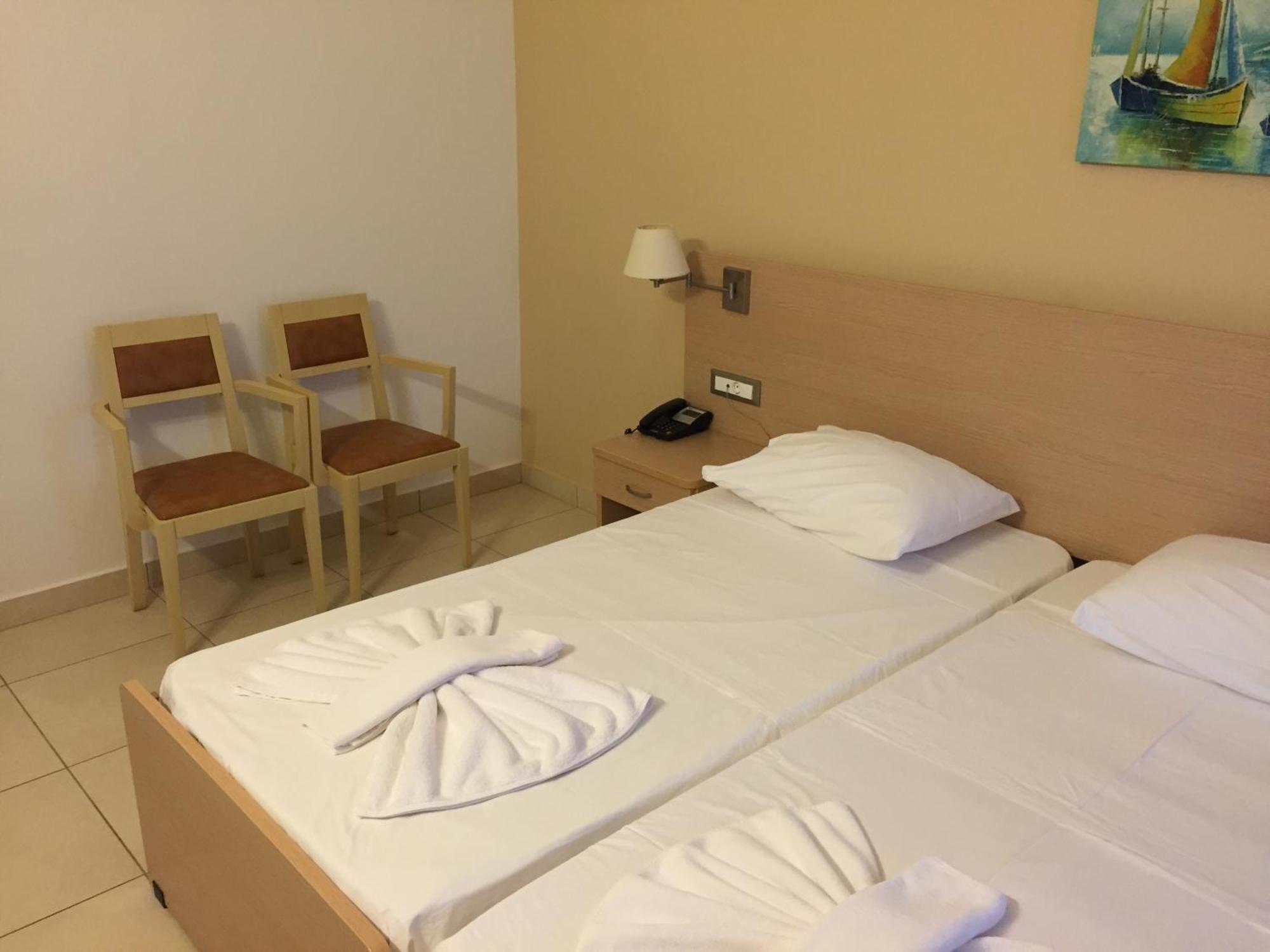 Ostria Hotel Kakovatos Beach Zaharo Oda fotoğraf